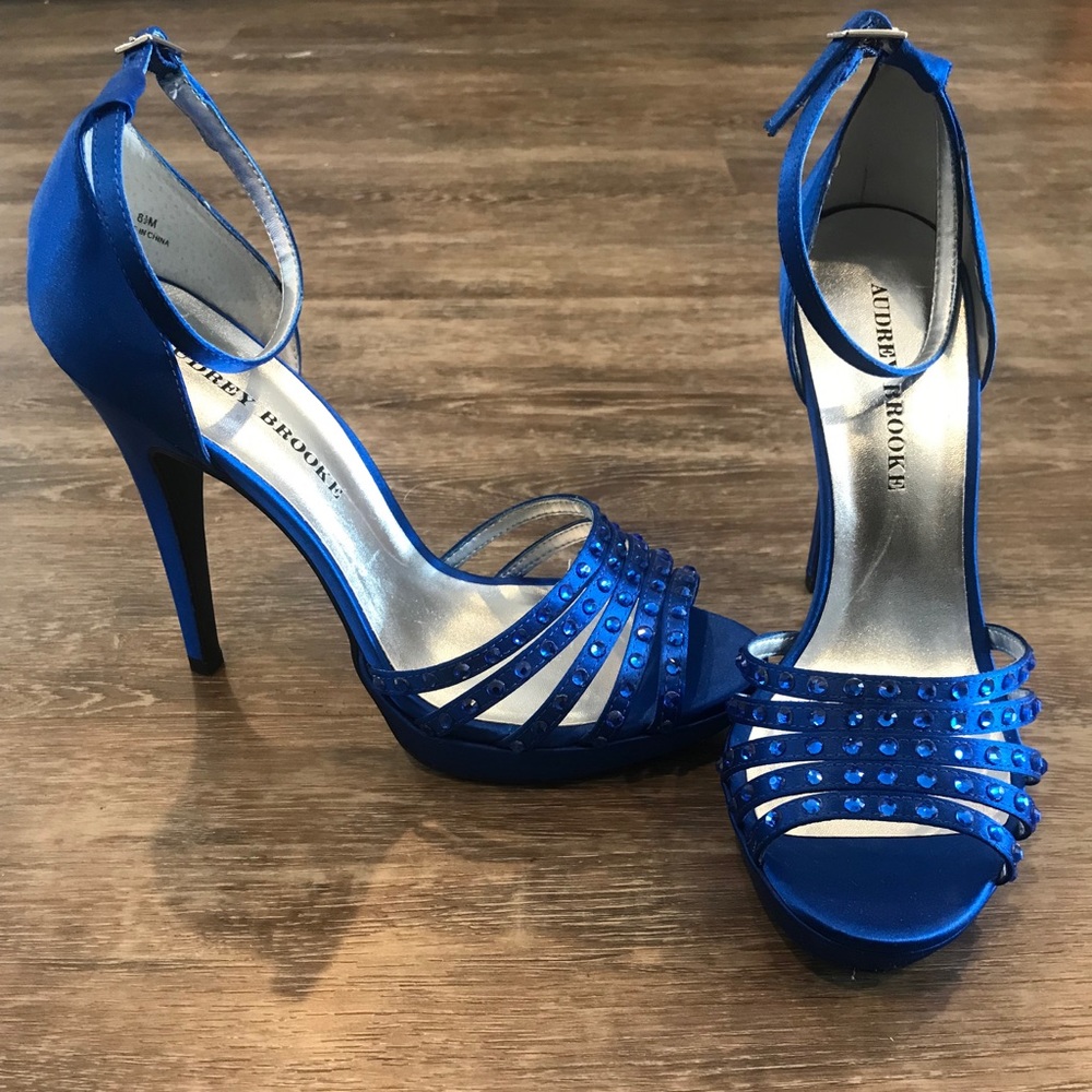 Audrey Brooke Heels - Perfect for Wedding Photos